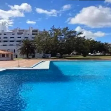 Bright With Sea View In - 67 M² + Pool Апартаменти Албуфейра