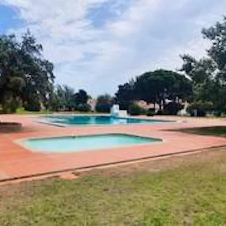 Lägenhet Bright With Sea View In - 67 M² + Pool Albufeira