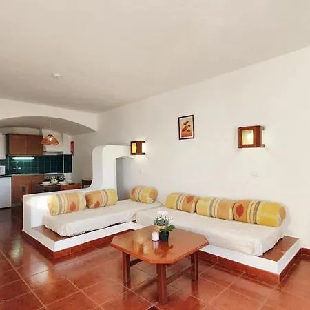 Bright With Sea View In - 67 M² + Pool Albufeira